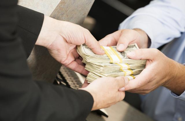 Депозитите на домакинствата в българската банкова система достигнаха 90,717 млрд.