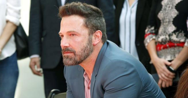 Актьорът Бен Афлек който преди имаше връзка с продуцентка сега