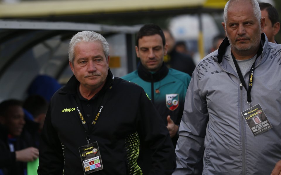 Ботев Пловдив започва тотално оптимизиране на раздутата администрация. След като