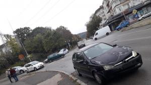 Отново стана инцидент с автомобили на кръстовището старата Мототехника