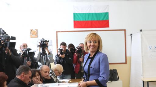  <p>Манолова: Страх ме е. Събра десните гласове</p> 