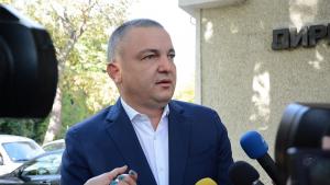 Кандидатът за кмет на Варна Иван Портних упражни правото си