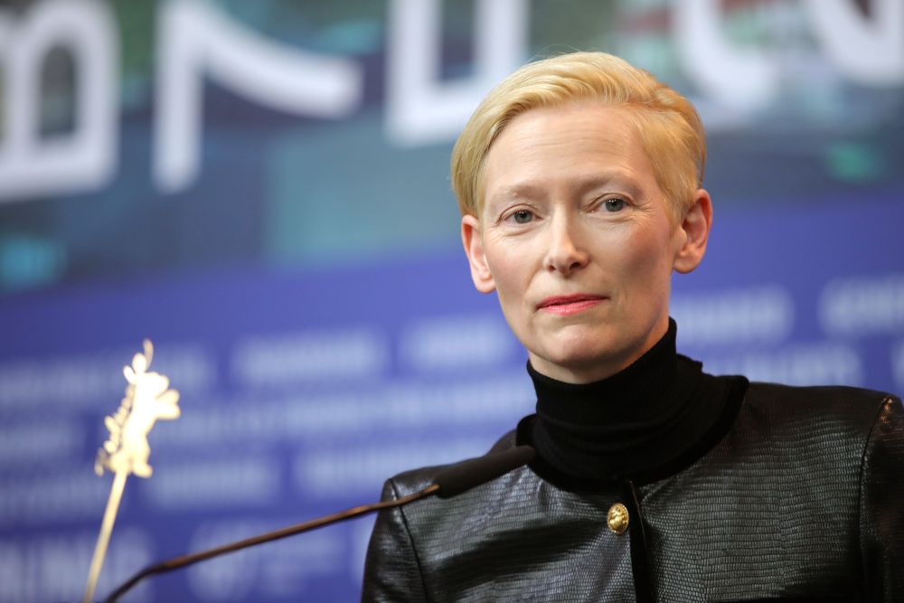 Студената красота на Тилда Суинтън