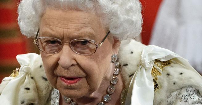 Британската кралица Елизабет II се съгласи да има преходен период