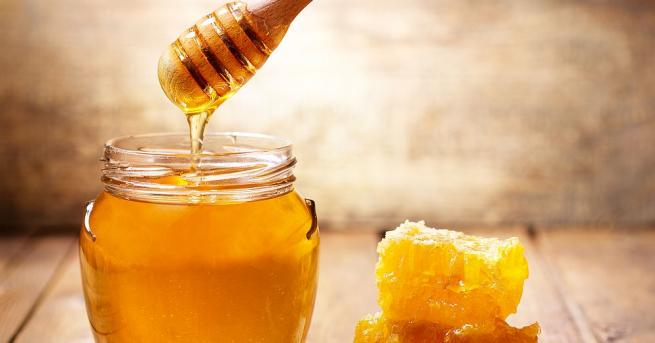 Медът е изключително полезна храна. За съжаление, в последно време