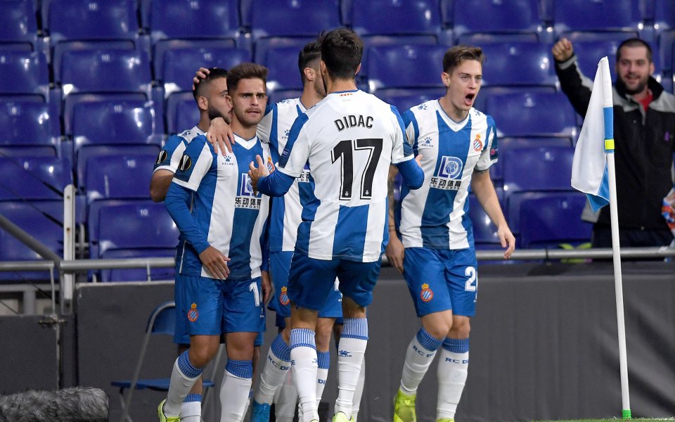 Отборите на Еспаньол и Лудогорец играят при резултат 1:0 в