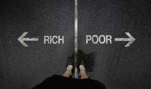 Богатите харчат повече, бедните – за оцеляване