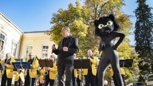 Габрово карнавал котка