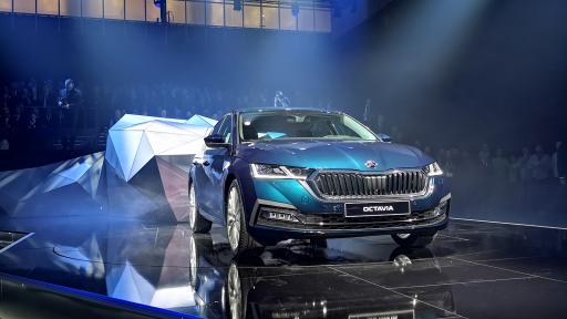  <p>Новата Octavia влиза в първокласния сегмент</p> 