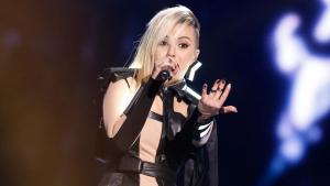 Поли Генова се завърна след две години мълчание 