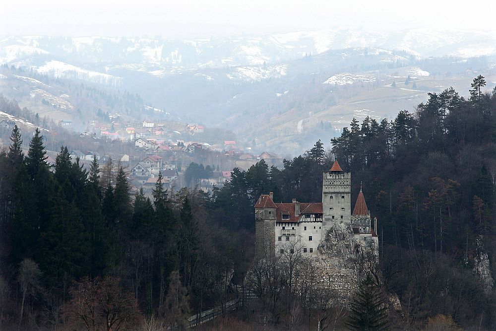 Замъкът Бран в Румъния<br>
<br>
Намира се в много красива местност, на 30 километра от Брашов.