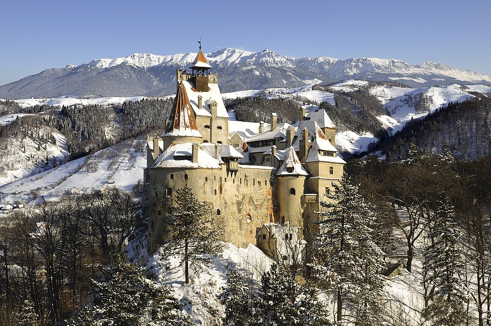 Замъкът Бран в Румъния<br>
<br>
Наричан е още замъка на Дракула.