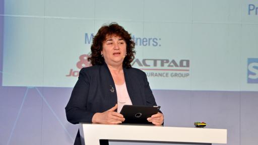  Андреана Атанасова, Заместник-министър на превоза, осведомителните технологии и известията 