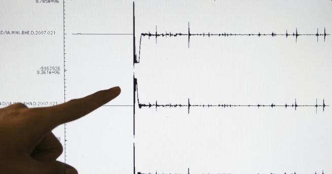 Към този момент няма данни за пострадали българи при земетресението