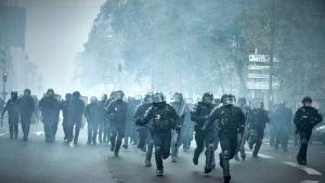 Париж жълти жилетки една година протести