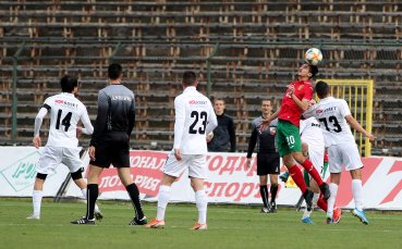 Славия и България U21 завършиха 3 3 в контролна среща която