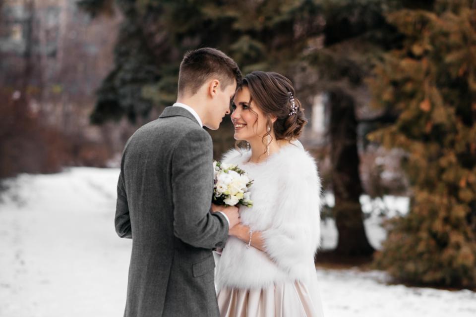  женитба зима младоженка обич двойка 