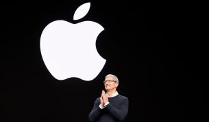 Apple започва да подготвя наследник на Тим Кук