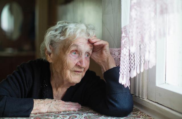 Най-ниската пенсия – социалната пенсия за старост да се повиши