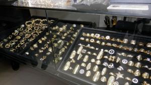 злато магазин Пазарджик полиция