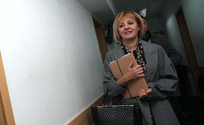 Манолова: Ще работим за промяната и извън парламента