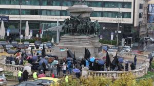 протест майки деца с увреждания