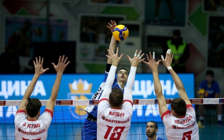 ВК Левски пречупи шампиона в драма