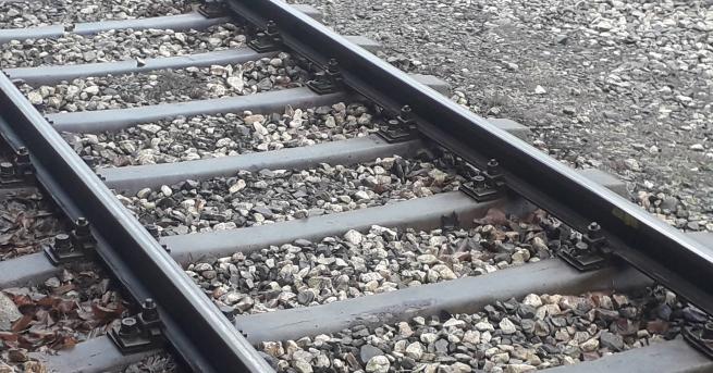 Влак дерайлира край Милано а най малко двама са загинали предаде