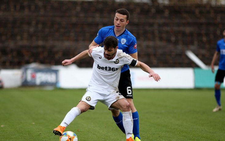 Дерменджиев изгледа равенство на Славия в Турция