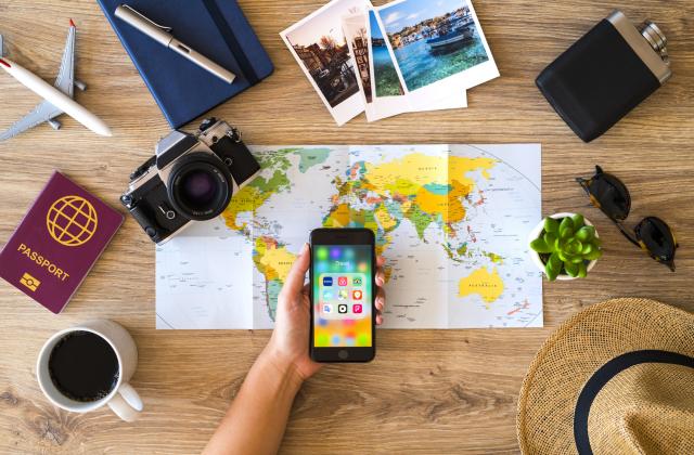 Европейската комисия обмисля да предложи нови регулации за платформата Airbnb,