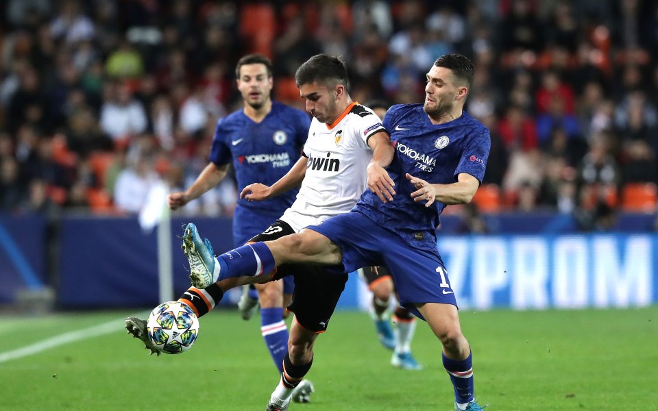 Отборите на Валенсия и Челси играят при резултат 0:0 в