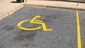 инвалид място