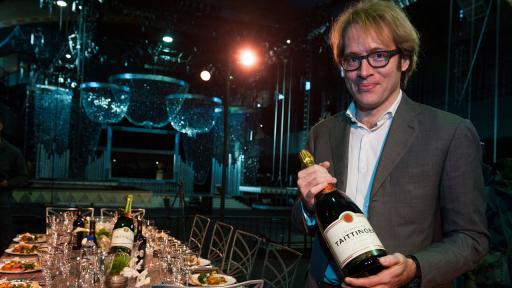  <p>Шампанското: Виното на кралете и кралят на вината</p> 