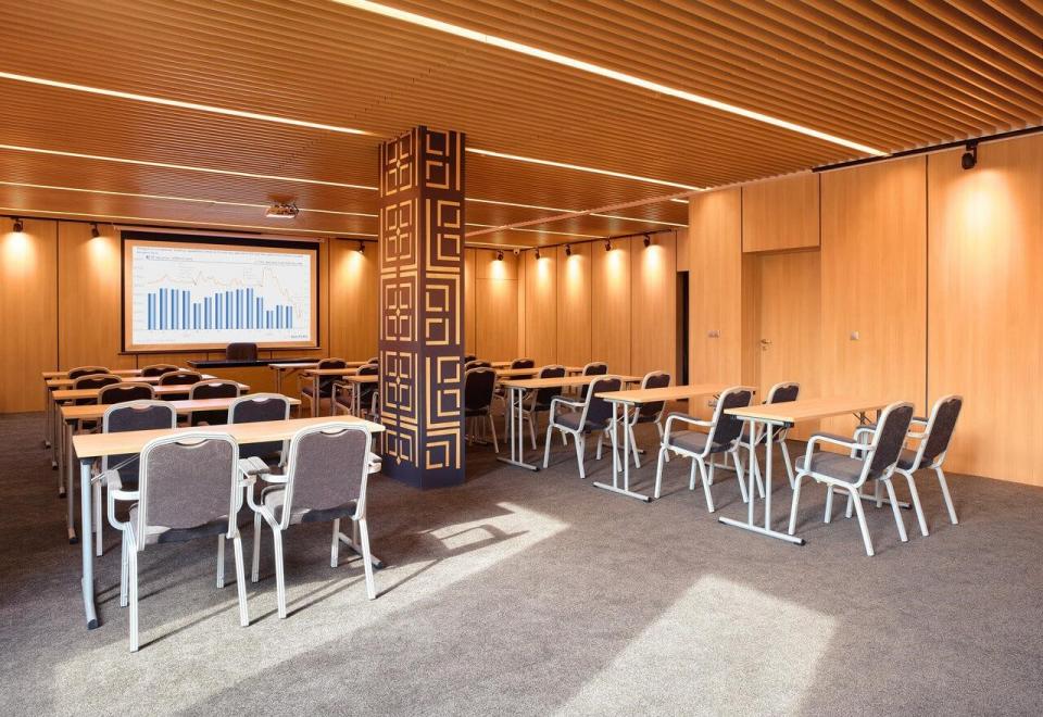  Лъки Банско 