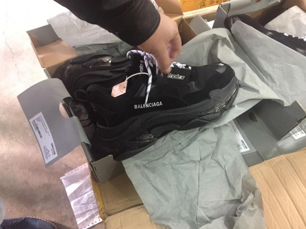  пратка Китай подправена стока 