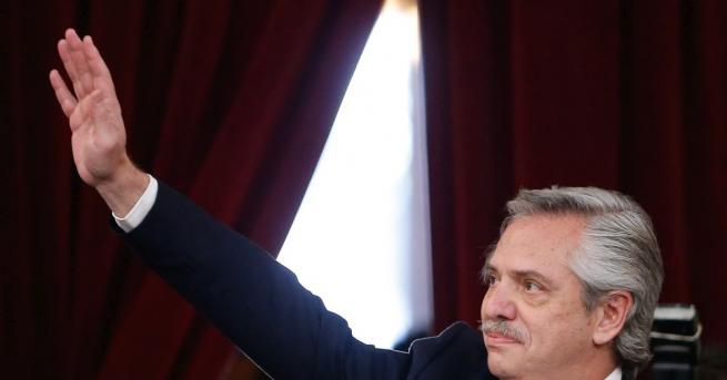 Аржентинските работници уволнени без основателна причина ще получават двойна компенсация