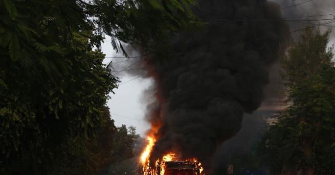 Четири автобуса на градския транспорт в столицата бяха подпалени а
