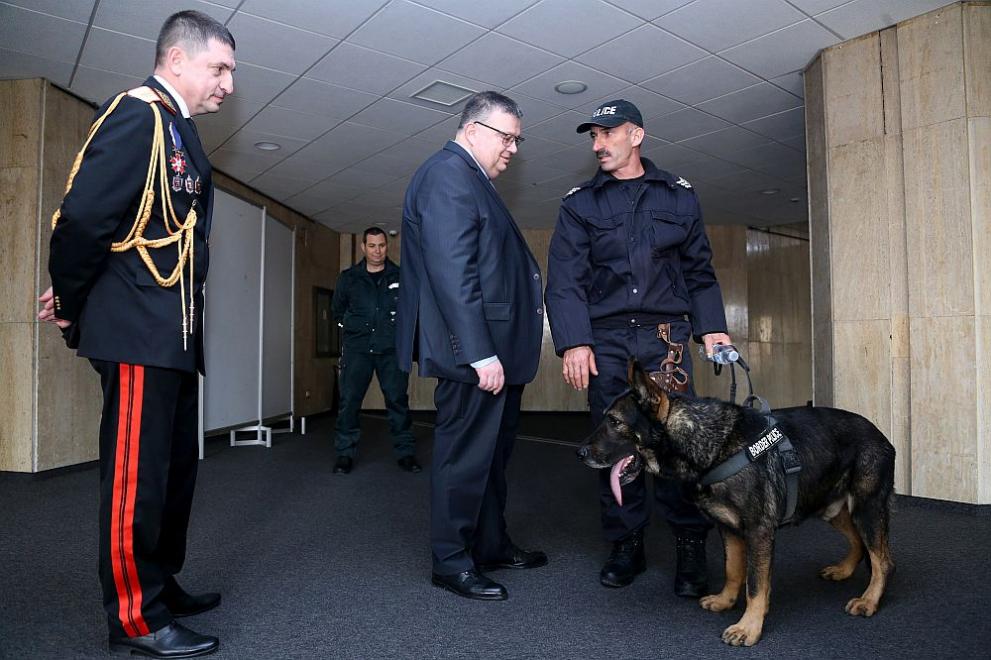 полицай на годината