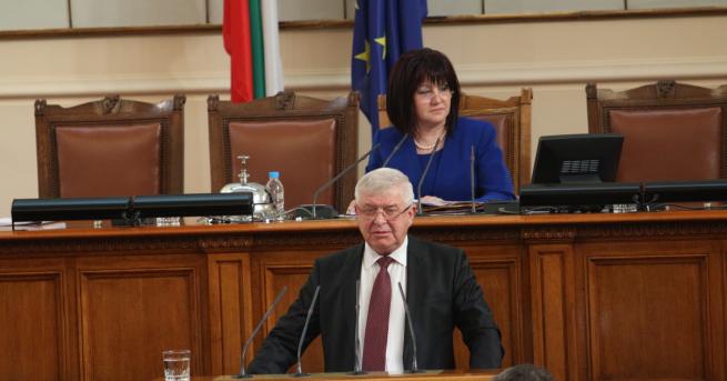 България Ананиев До 20 януари се възобновява приемът в детската