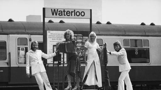  <p>5 от най-цензурираните и <strong>забранявани песни&nbsp;</strong></p> 