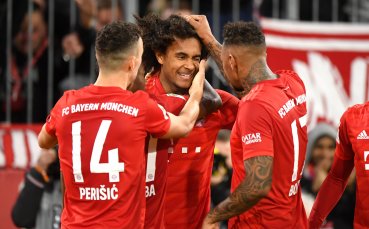 Отборът на Байерн Мюнхен победи Волфсбург с 2 0 в последна среща за