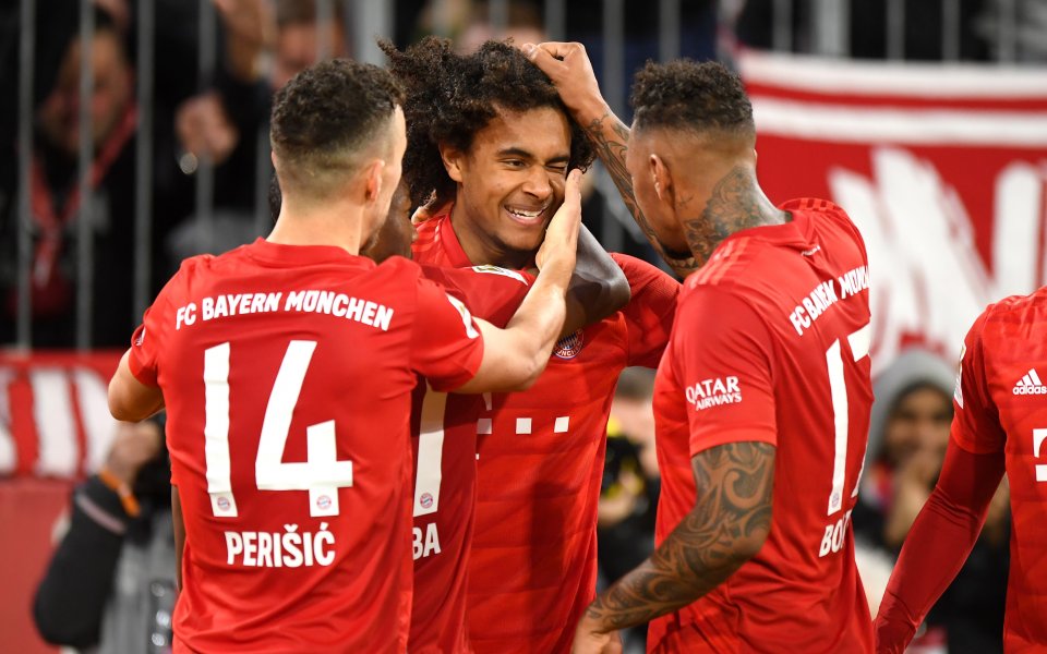 Отборът на Байерн Мюнхен победи Волфсбург с 2:0 в последна