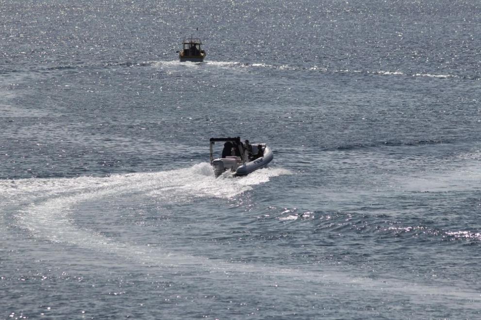 Край италианския остров Лампедуза потънаха няколко лодки, нелегално превозващи имигранти.