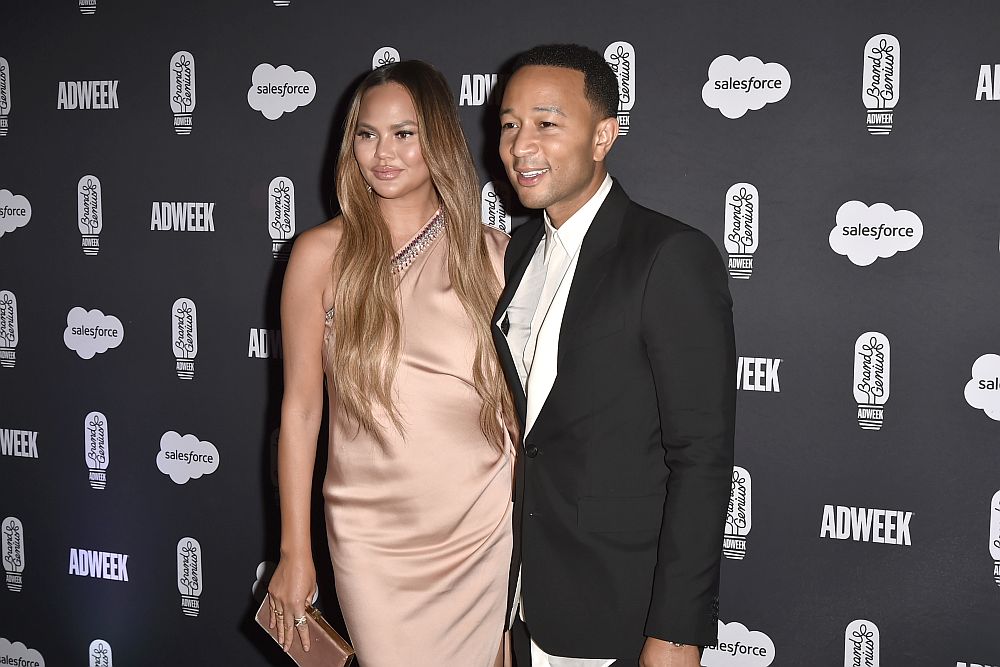 Джон Леджънд и Криси Тейгън