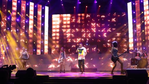  Първият рап реализатор с концерт на най-престижната сцена в България, с шоуто си „ Опознай Ицо преди да съдиш хазарта “. 