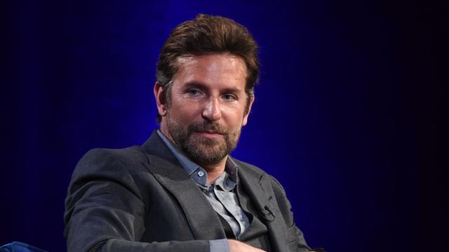 Има ли нова жена в живота на Брадли Купър