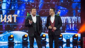 Маскираният певец