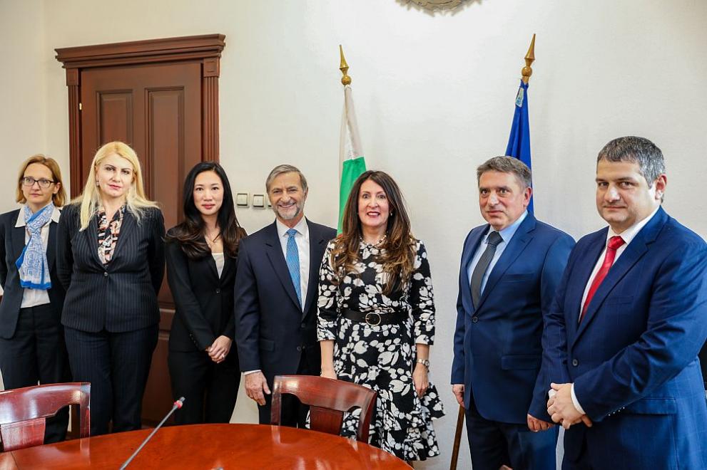  Херо Мустафа Данаил Кирилов 