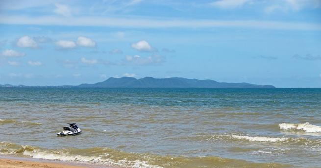 Може никога да не се научим да ходим по вода