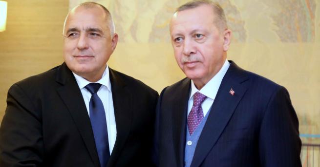 Свят Борисов пред Ердоган Само мирът може да реши проблемите